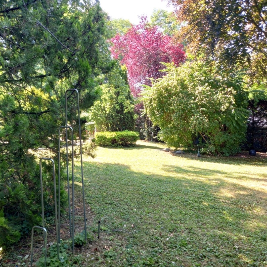  VITTOZ IMMOBILIER : Maison / Villa | ANNEMASSE (74100) | 300 m2 | 1 680 000 € 